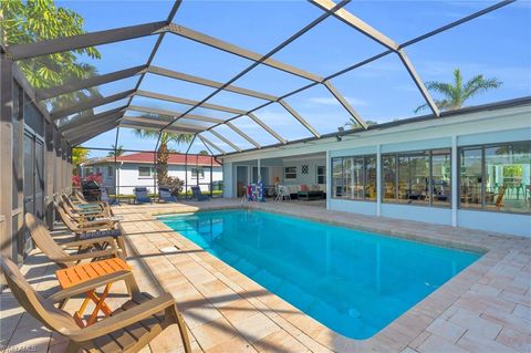 1443 Windsor CT CAPE CORAL FL 33904