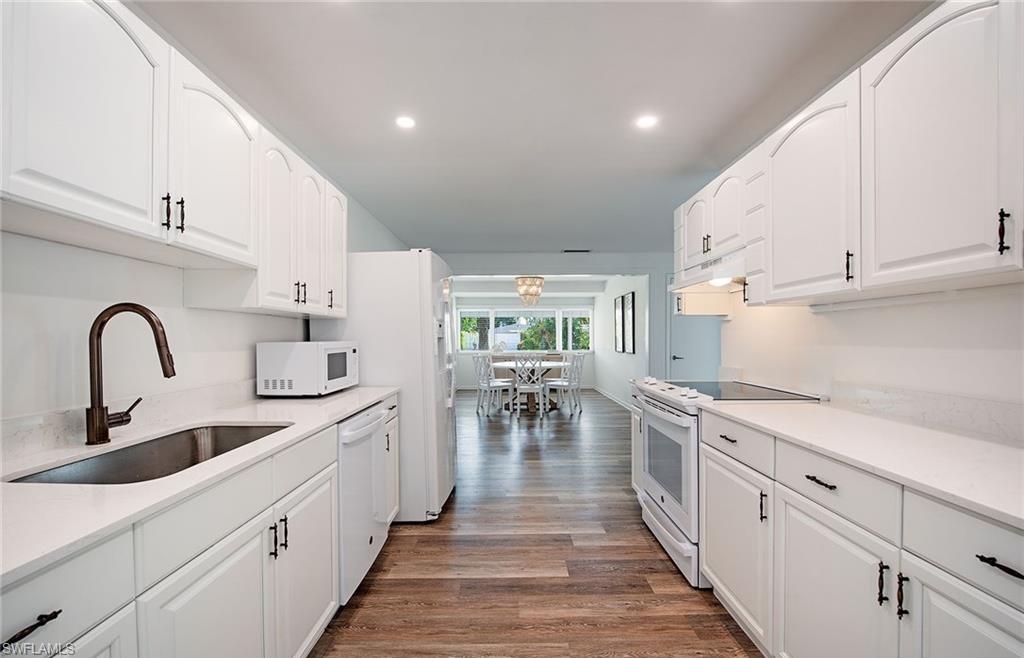 NAPLES TERRACE - Residential Lease