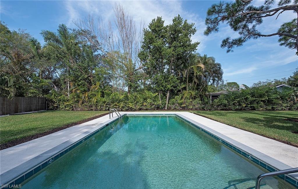 NAPLES TERRACE - Residential Lease