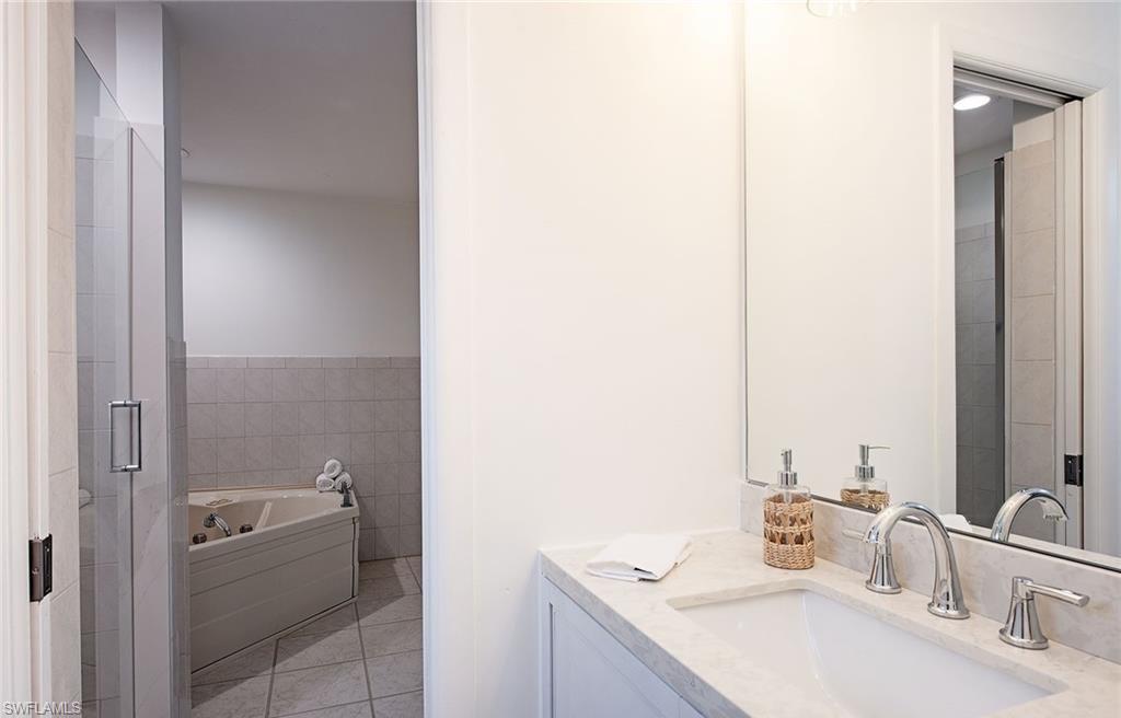 NAPLES TERRACE - Residential Lease