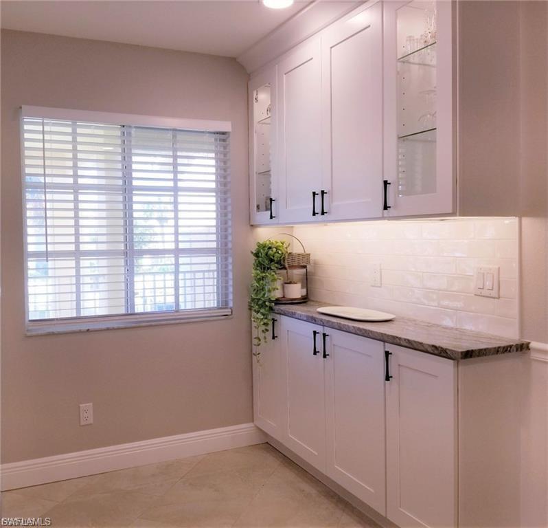 VILLAGES AT EMERALD LAKES - Residential Lease