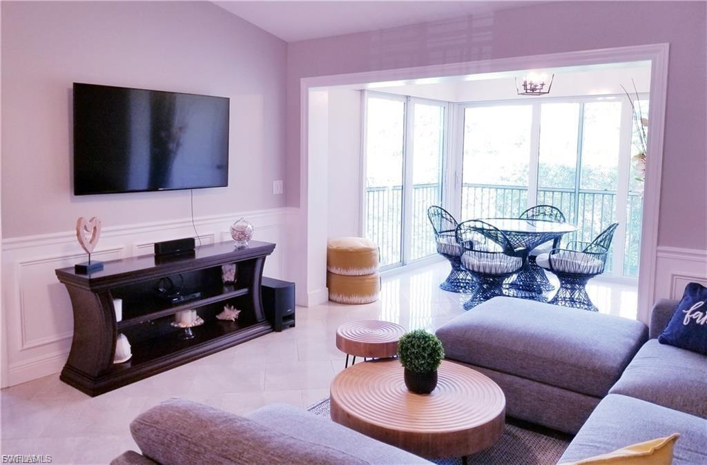 VILLAGES AT EMERALD LAKES - Residential Lease