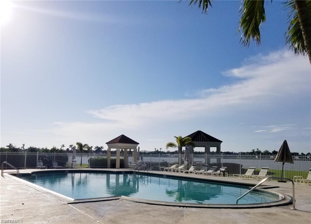 VILLAGES AT EMERALD LAKES - Residential Lease