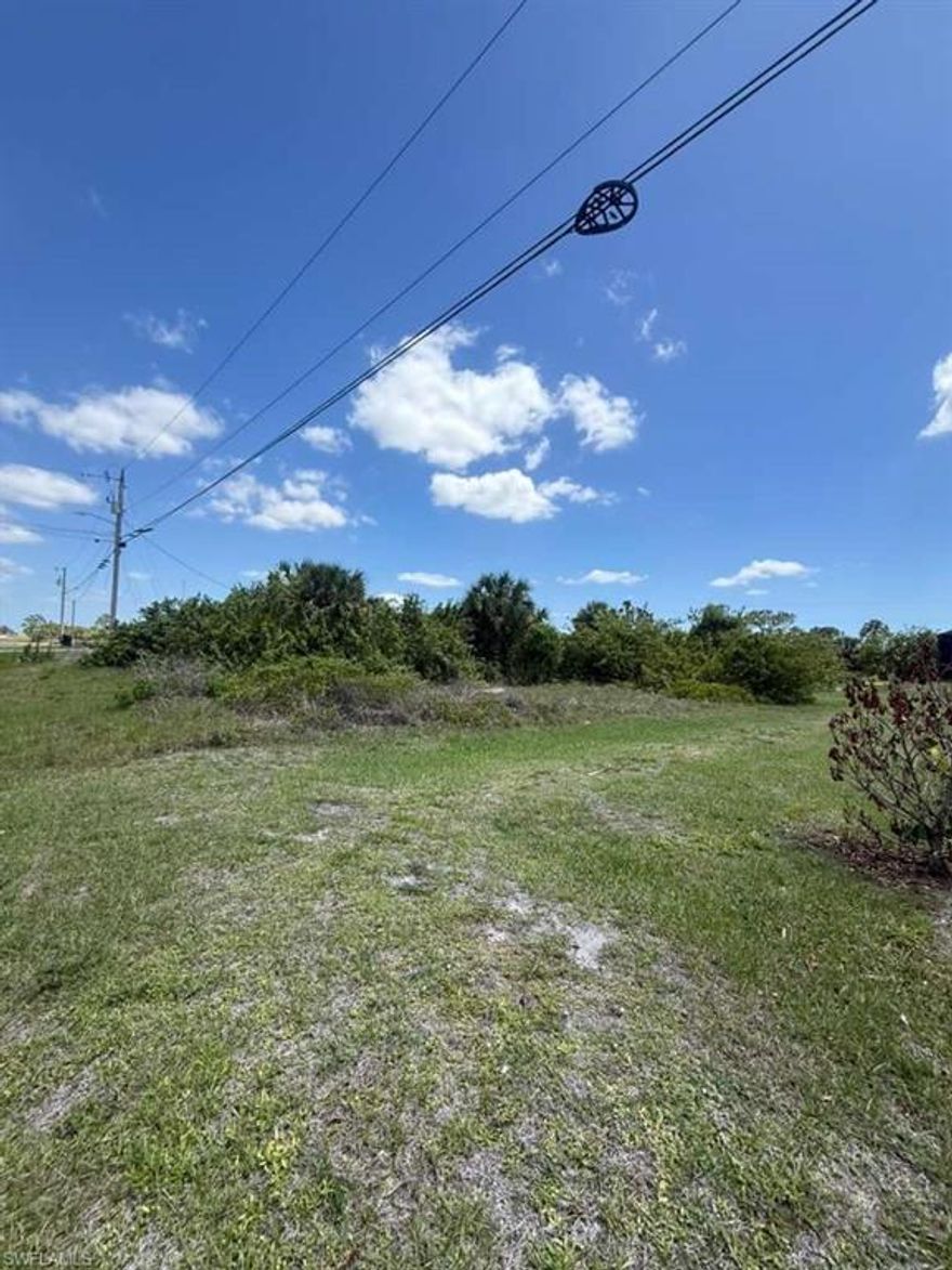 An excellent investment opportunity in the growing sector of Lehigh Acres. This residential lot, approximately 0.23 acres (9,975 sq ft) in size, offers an ideal location for building the home of your dreams or as a future investment project. The land is flat and cleared, situated in a developing area with easy access to SR-82, schools, shops, and major transportation routes.

There is no HOA and no known significant restrictions, providing flexibility for design and development. The property features access to electricity in the area. It is located in a quiet neighborhood experiencing steady growth in new construction, which enhances its potential for appreciation.