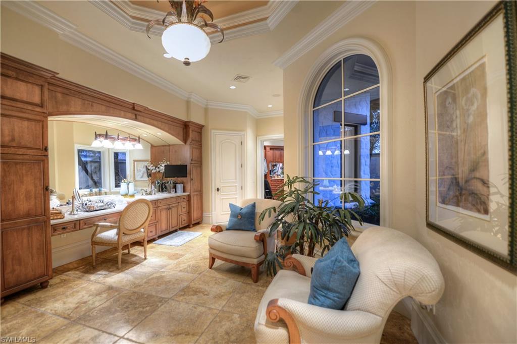 QUAIL WEST - Residential