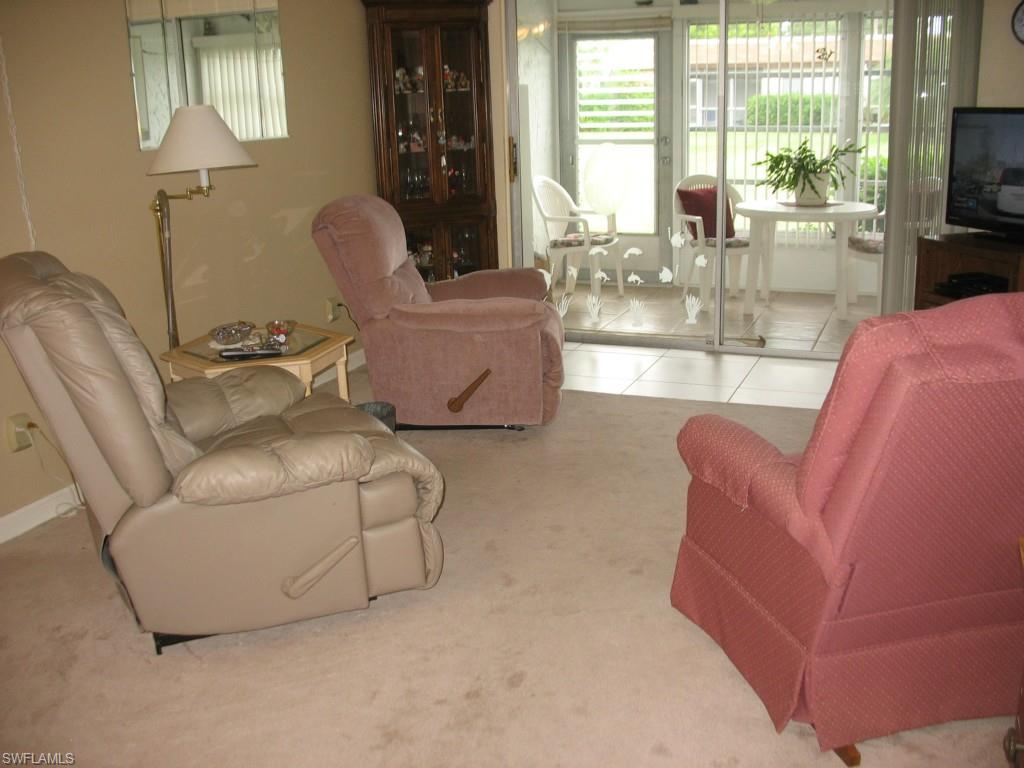 SOUTH POINTE VILLAS CONDO - Residential