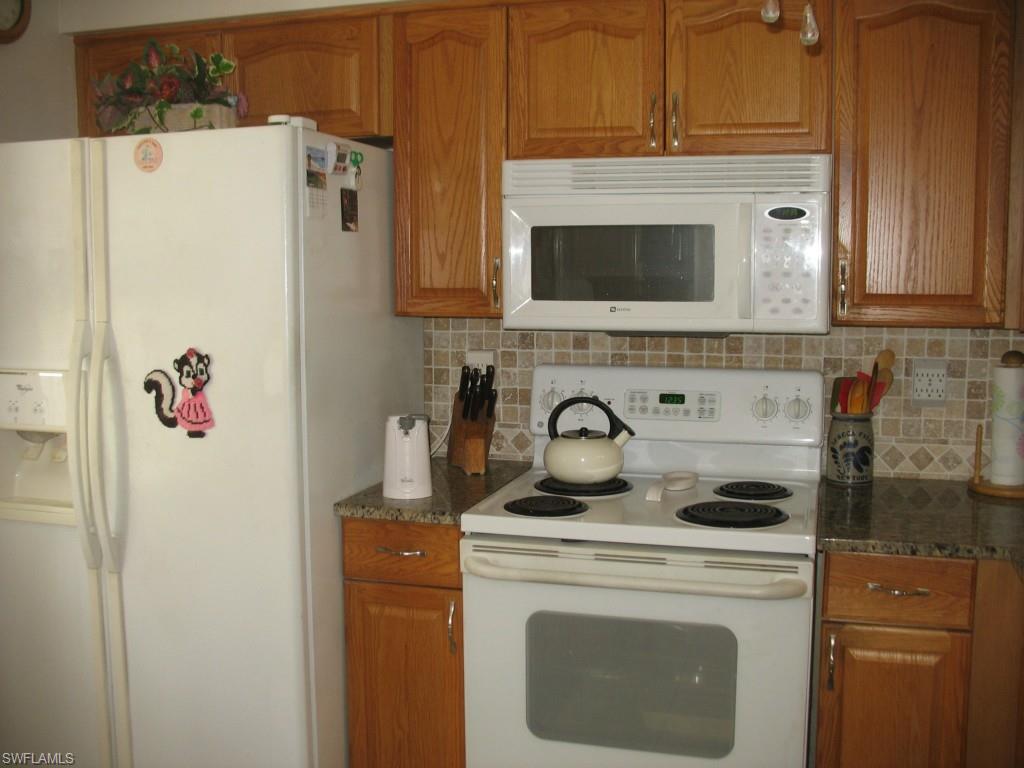 SOUTH POINTE VILLAS CONDO - Residential