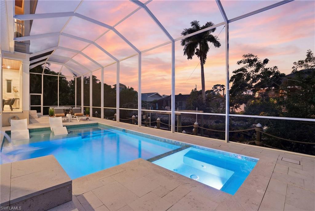 PARADISE VILLAGE - Residential