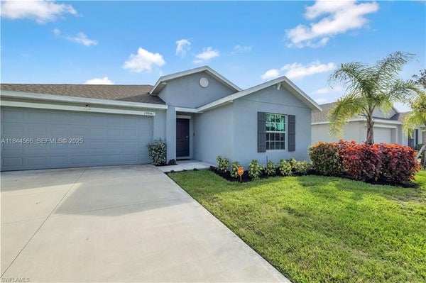 19941 GREEN PASTURE RD, LEHIGH ACRES, FL 33974 - Image 7abc4c71f648410ec80fa4100b4c1570/118625252