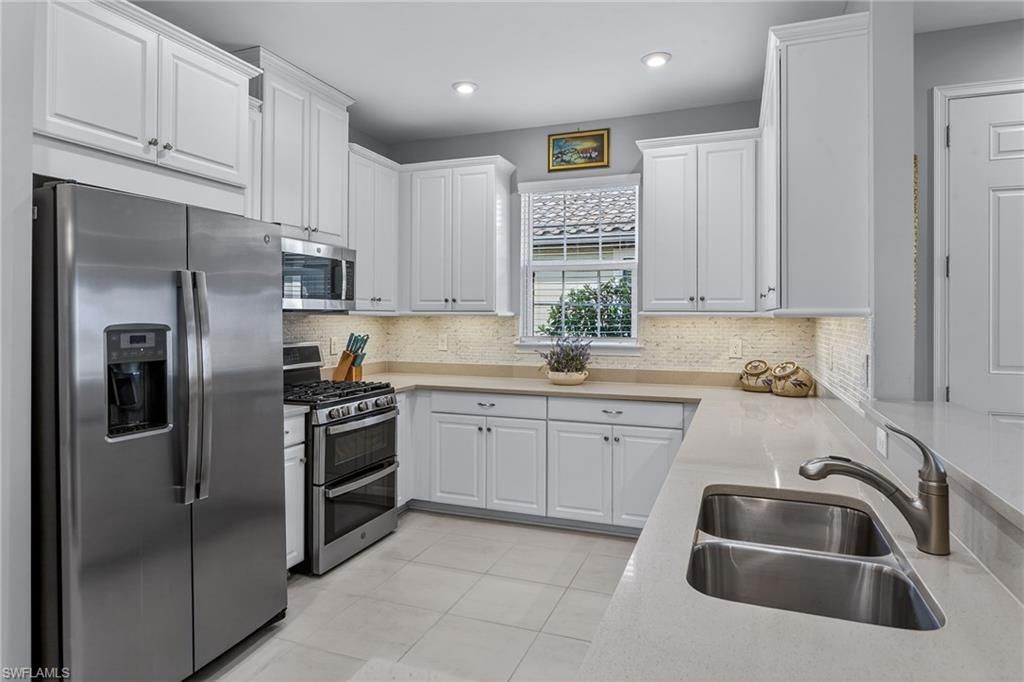 Photo of 8025 Calle Canovas CT, NAPLES, FL 34114 (MLS # 226009697)