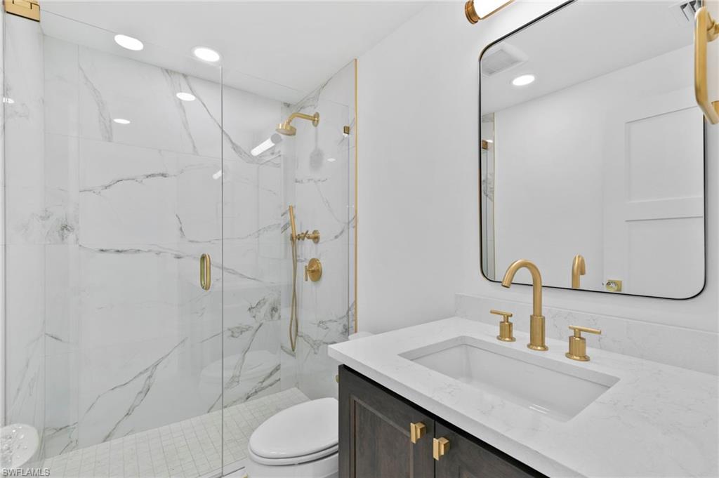 ROYAL PARK VILLAS - Residential