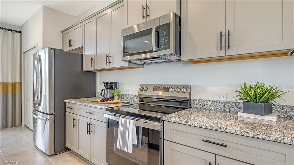 SKYSAIL - Residential