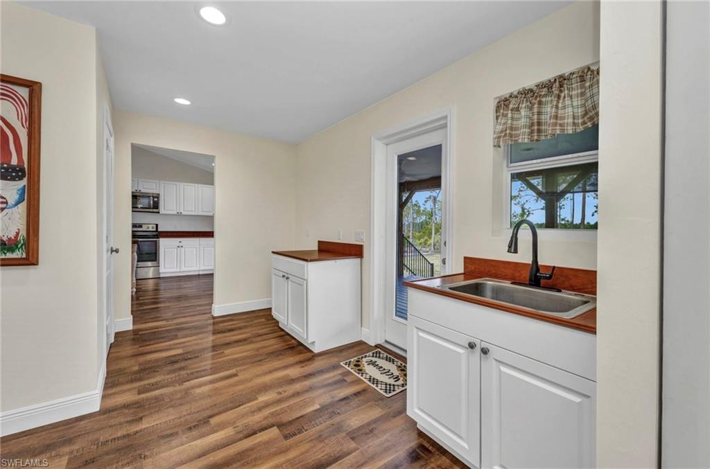 CHARLOTTE RANCHETTES - Residential