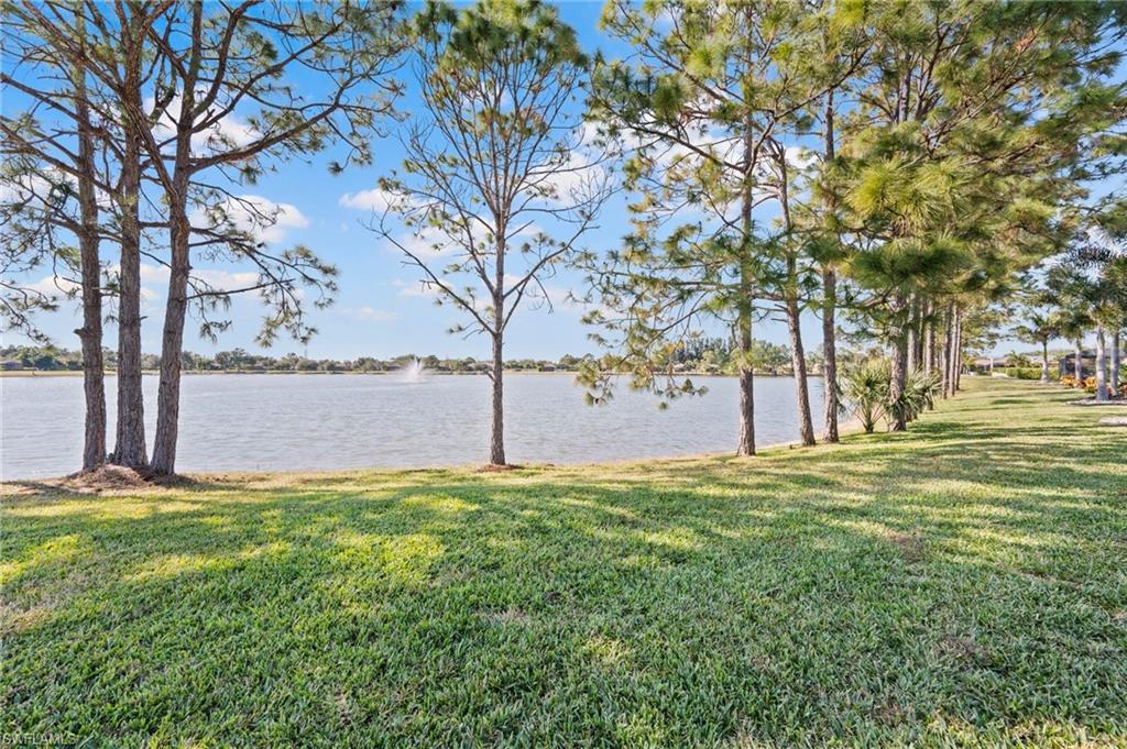 GOLDEN PALMS LUXURY MOTORCOACH RESORT - Land