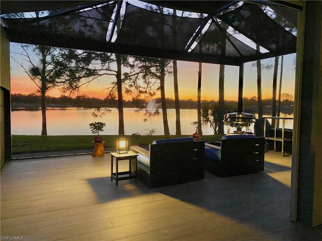 GOLDEN PALMS LUXURY MOTORCOACH RESORT - Land