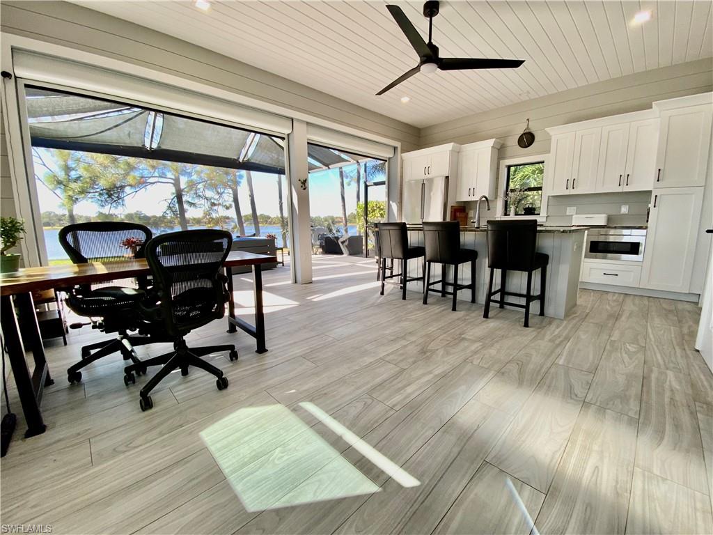 GOLDEN PALMS LUXURY MOTORCOACH RESORT - Land