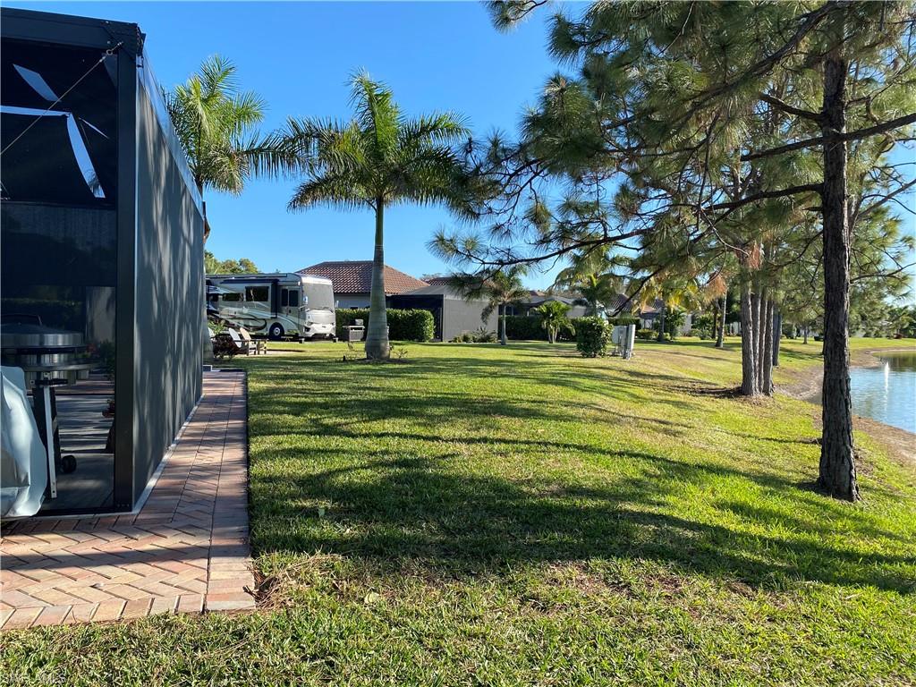 GOLDEN PALMS LUXURY MOTORCOACH RESORT - Land