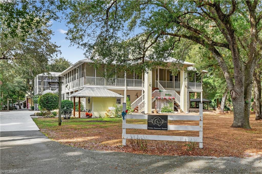 GOLDEN GATE ESTATES - Residential