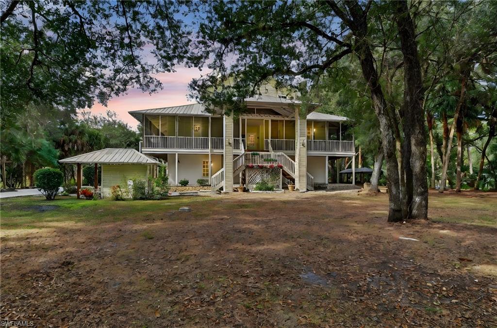 GOLDEN GATE ESTATES - Residential