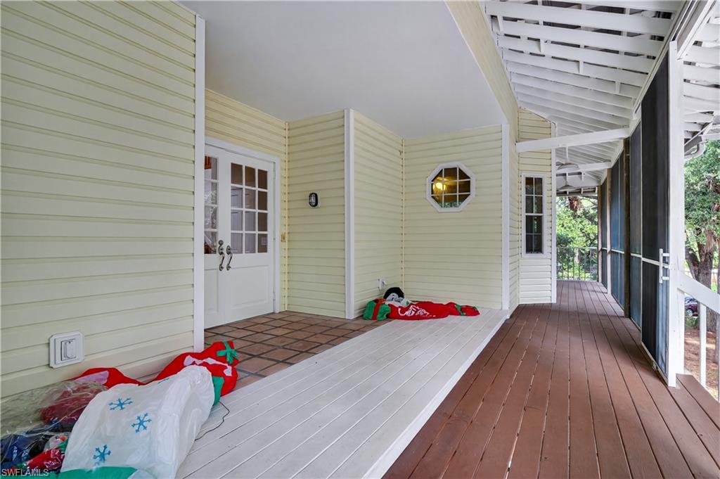 GOLDEN GATE ESTATES - Residential