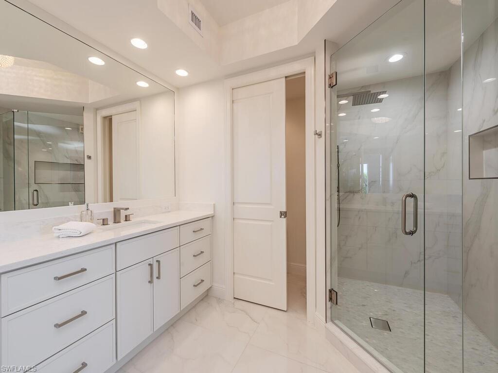 FLORENCIA - Residential