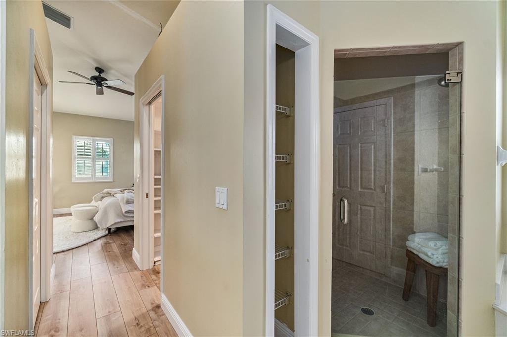 PARADISE VILLAGE - Residential