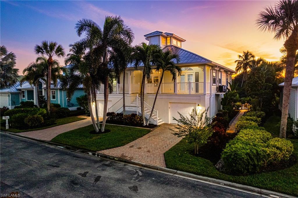 PARADISE VILLAGE - Residential