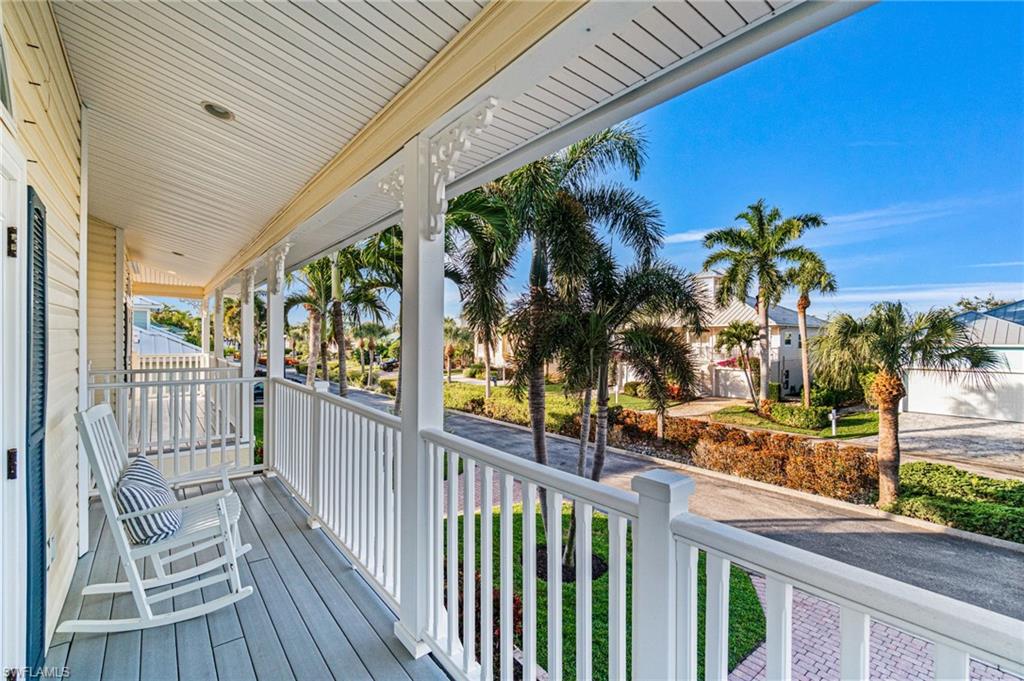 PARADISE VILLAGE - Residential