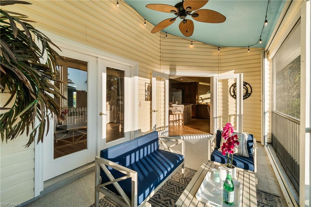 PARADISE VILLAGE - Residential