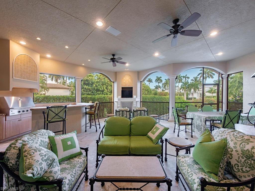 AQUALANE SHORES - Residential