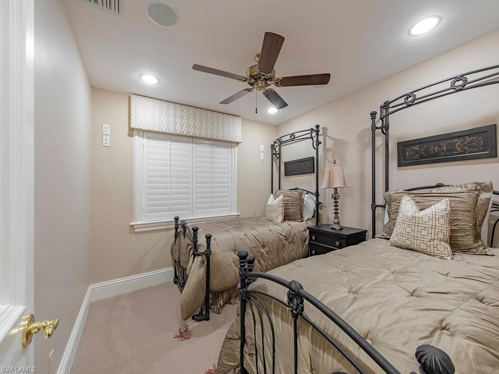 AQUALANE SHORES - Residential