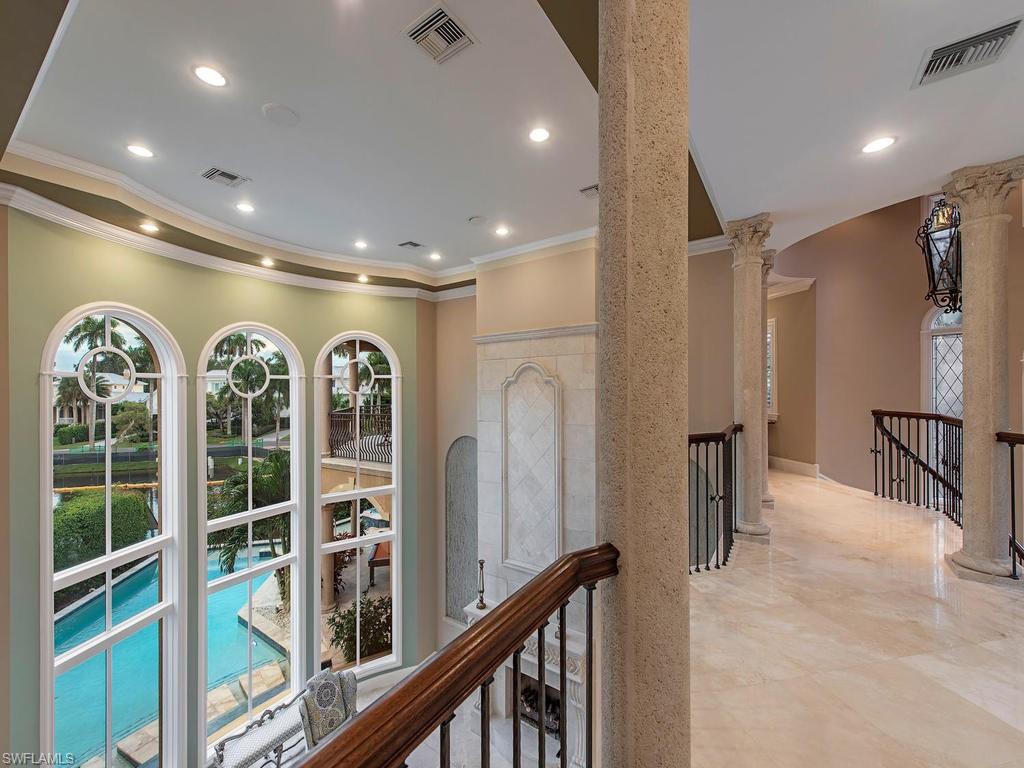 AQUALANE SHORES - Residential