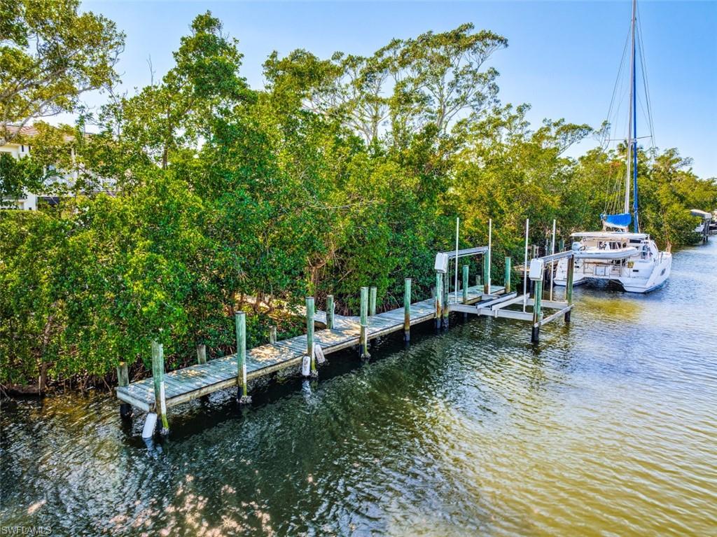 OYSTER BAY - Residential