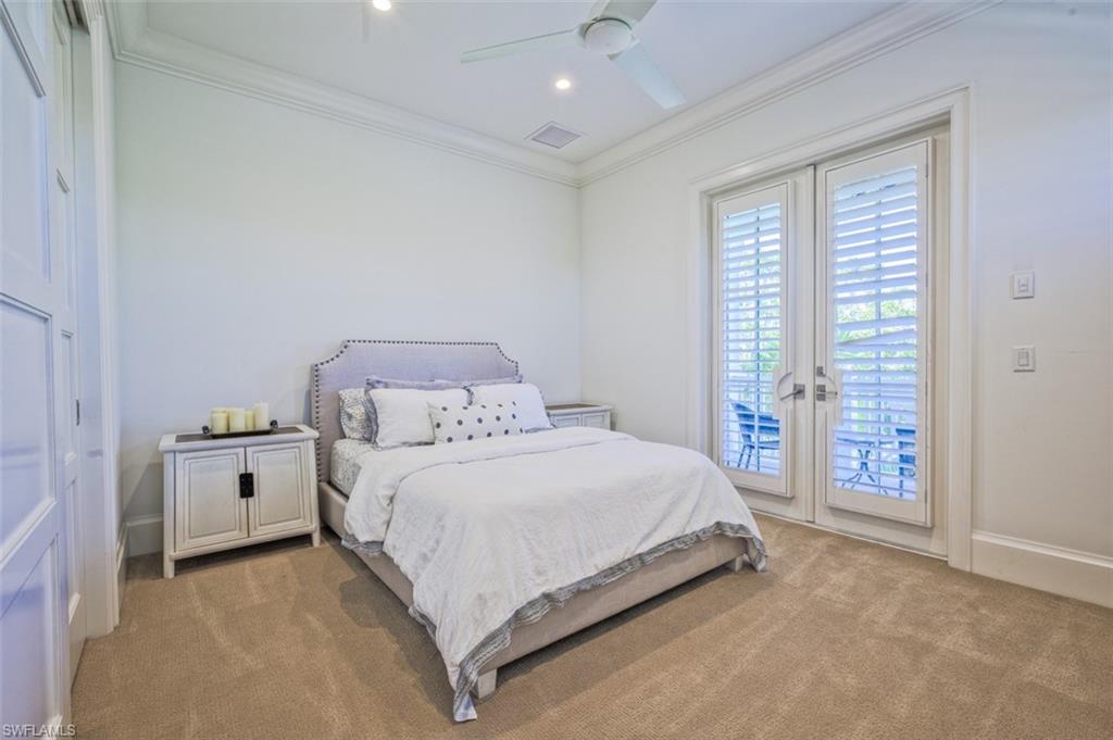 OYSTER BAY - Residential