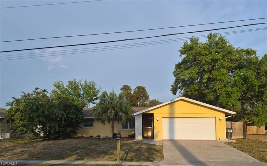 **INVESTORS--PROPERTY IN NEED OF MAJOR REPAIRS**Property is being sold “as-is” with right to inspect. It is the buyers and buyer’s agent responsibility to verify all room measurements, utilities info, lot size, schools zoning, building addition permits, building materials, along with all property information in this listing. All room measurements and dimensions are estimates.