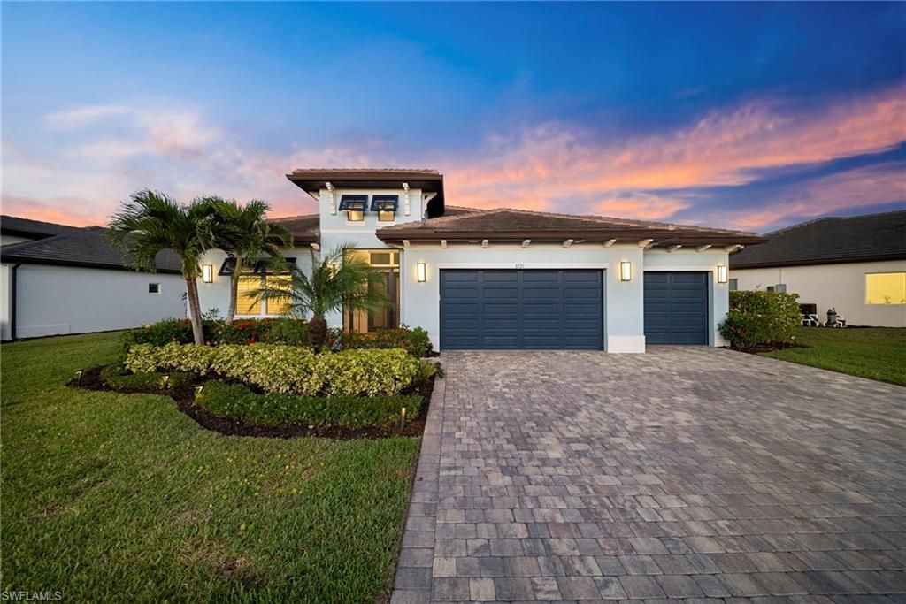 Photo of 3721 Sapphire Cove CIR, NAPLES, FL 34114 (MLS # 226013006)