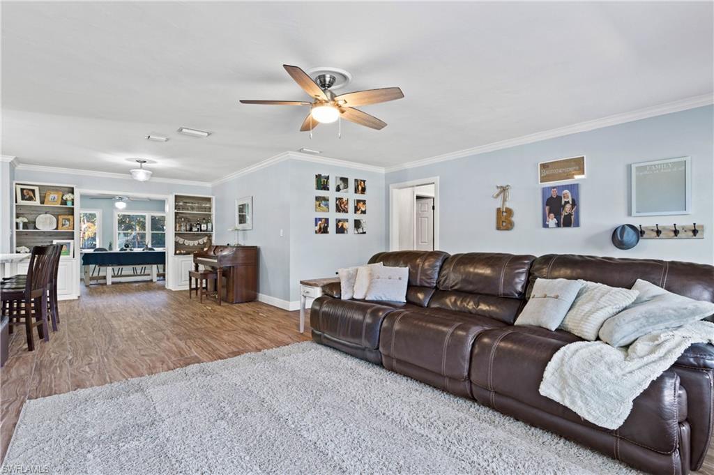 TWIN PALM ESTATES - Residential