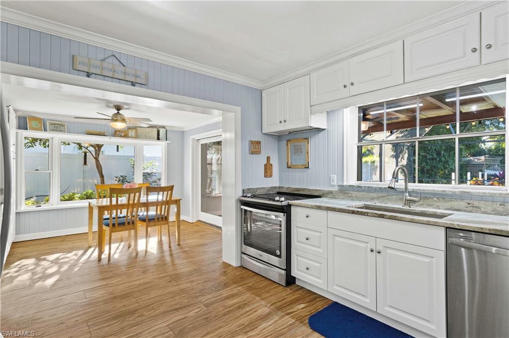 TWIN PALM ESTATES - Residential