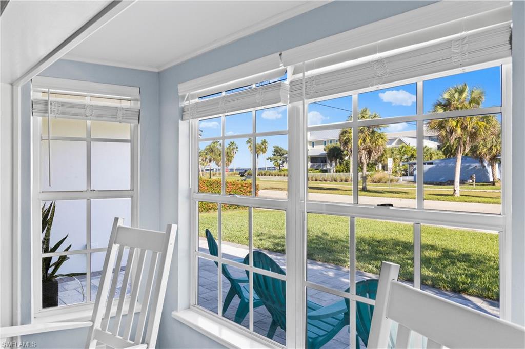 TWIN PALM ESTATES - Residential