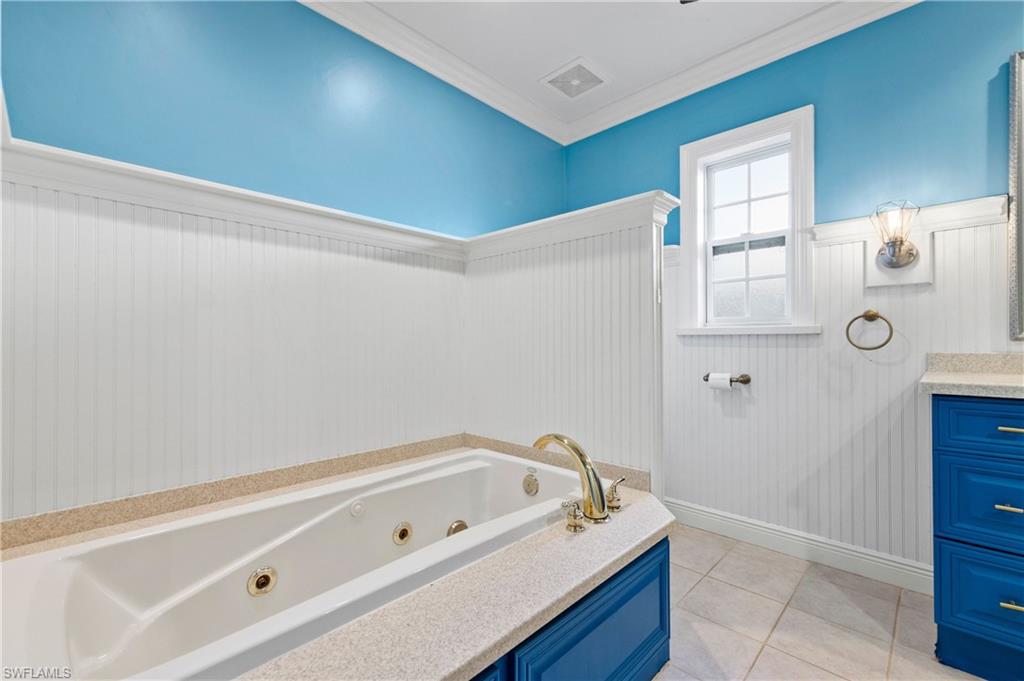 TWIN PALM ESTATES - Residential