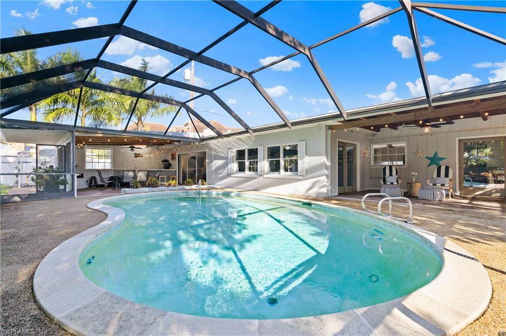 TWIN PALM ESTATES - Residential