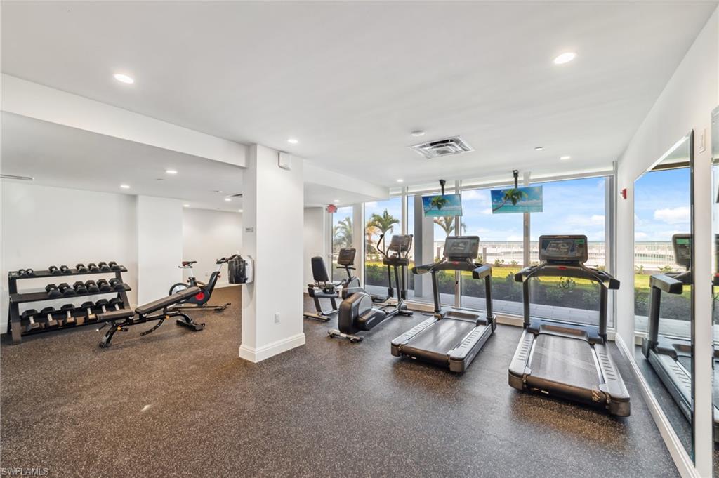 NAPLES CONTINENTAL - Residential