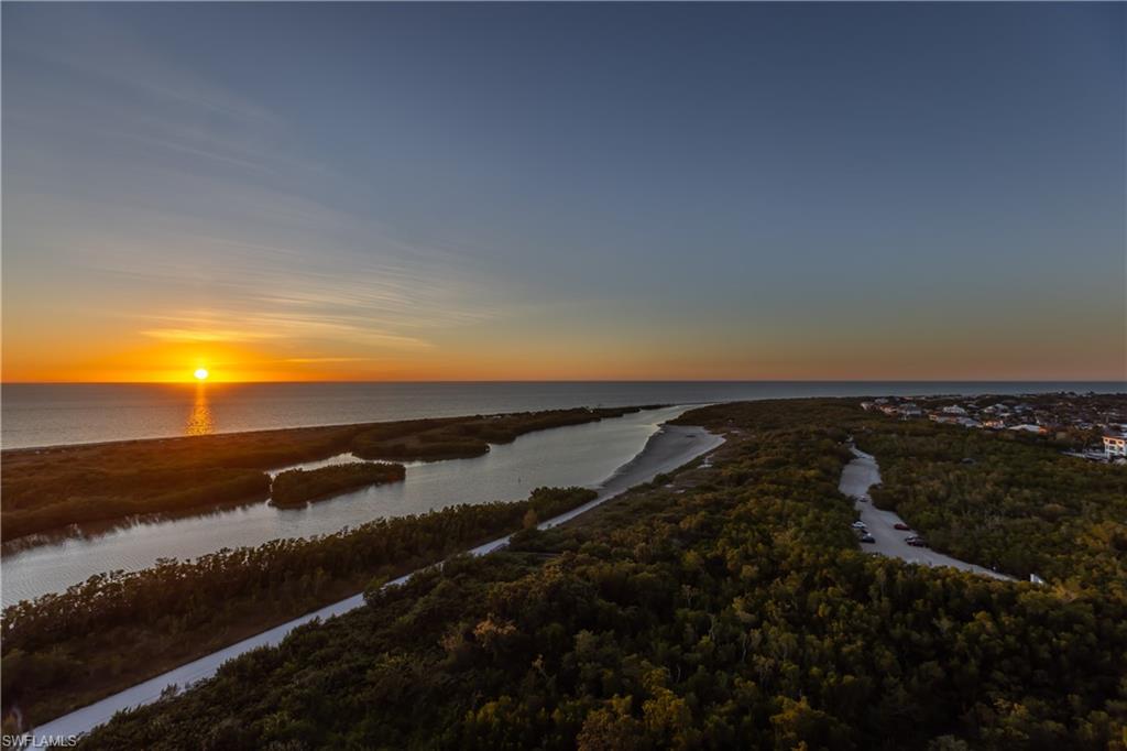 SOUTH SEAS - Residential