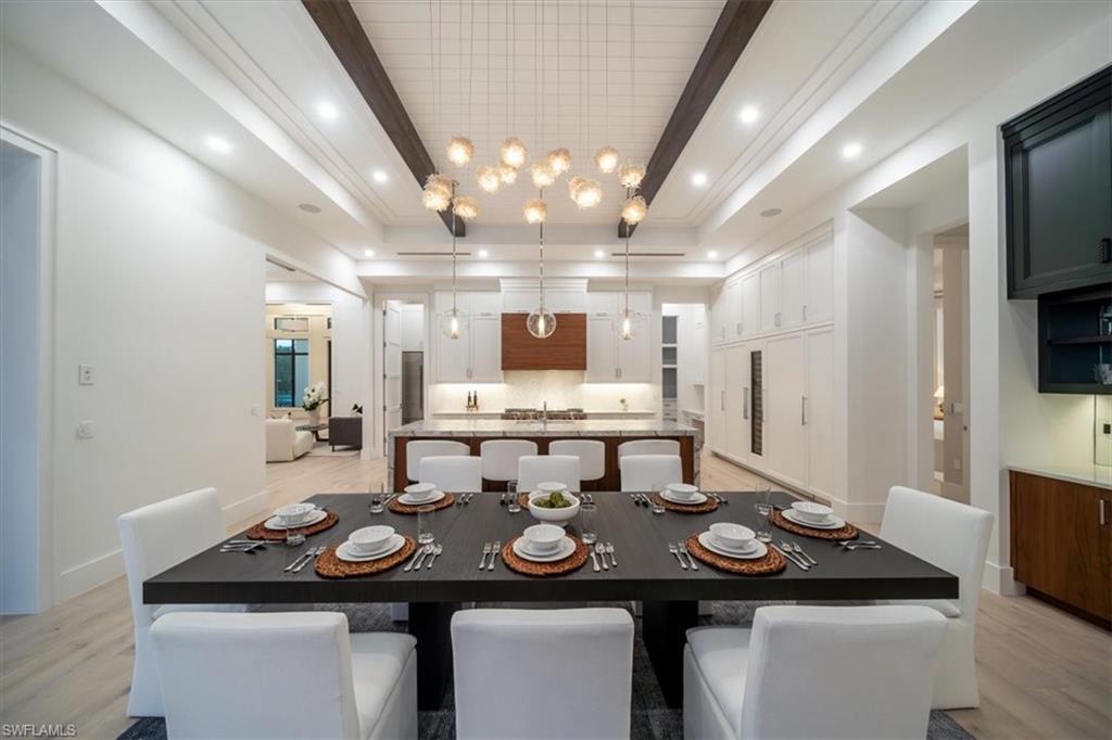 MOORINGS - Residential