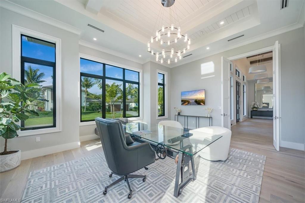 MOORINGS - Residential