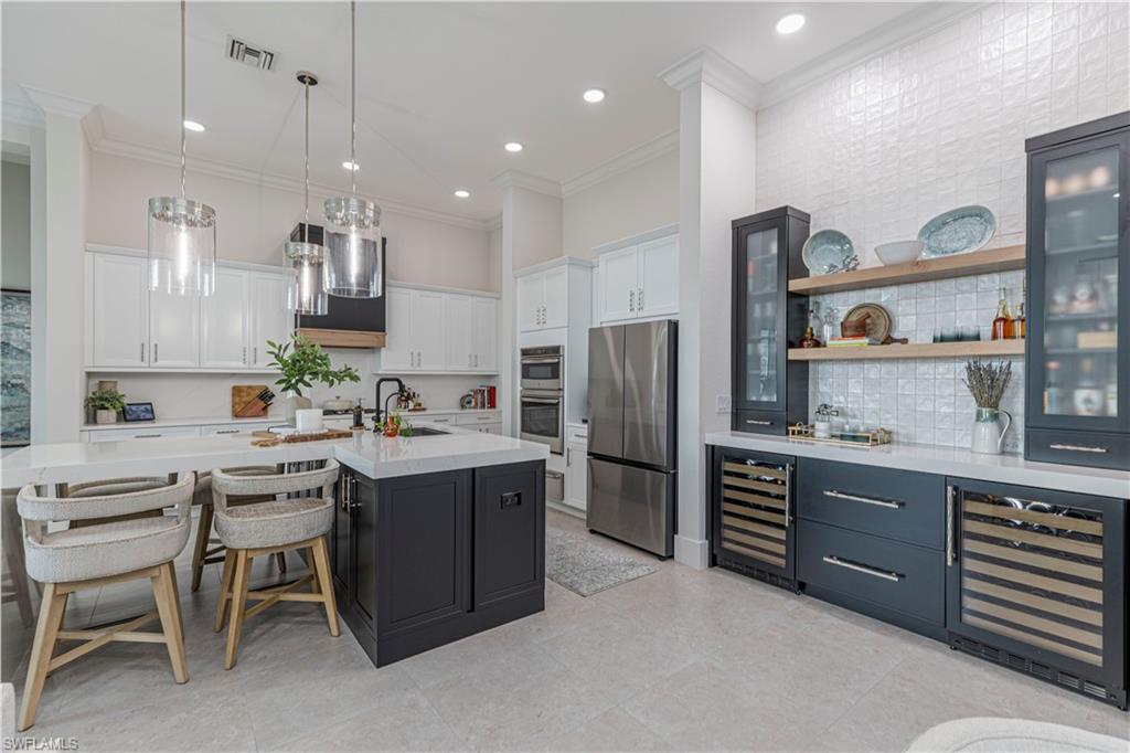 HIDDEN HARBOR - Residential