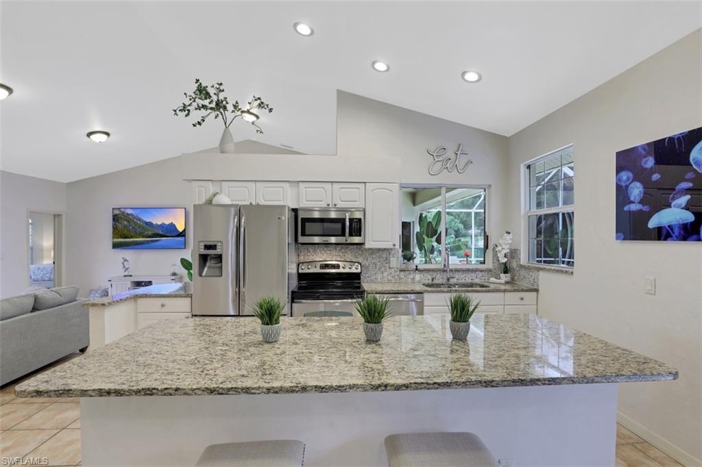 MARCO ISLAND - Residential