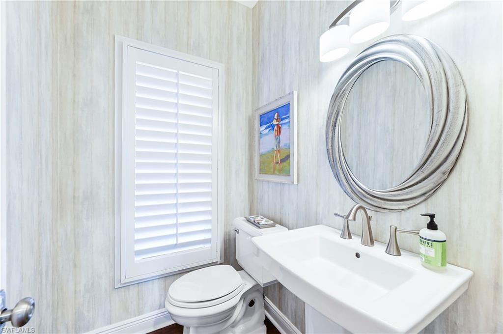 AQUALANE SHORES - Residential