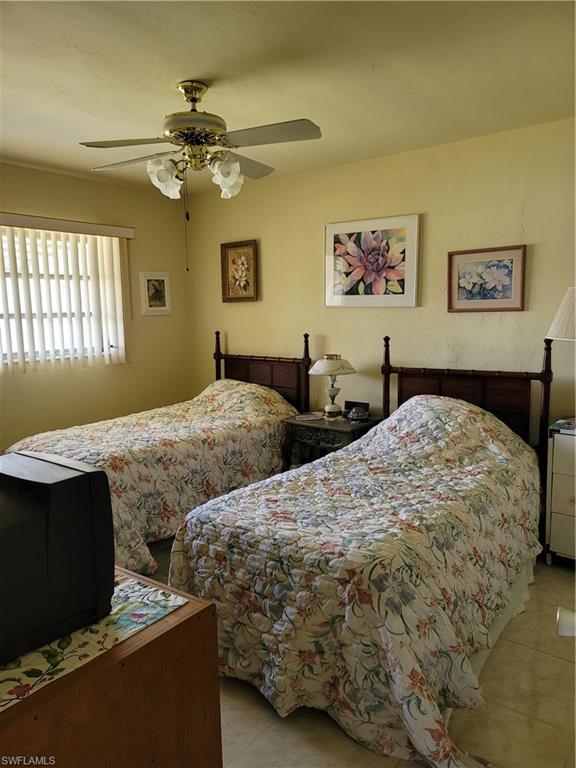 BERTS BAYSHORE MANOR - Residential