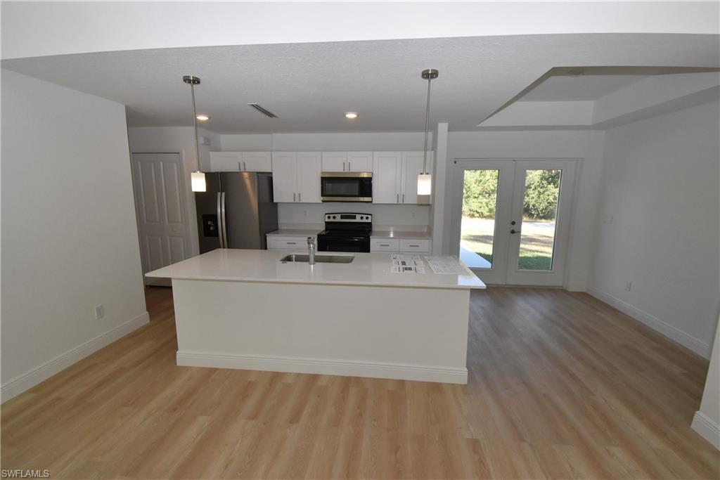 NORTH PORT - Residential Lease